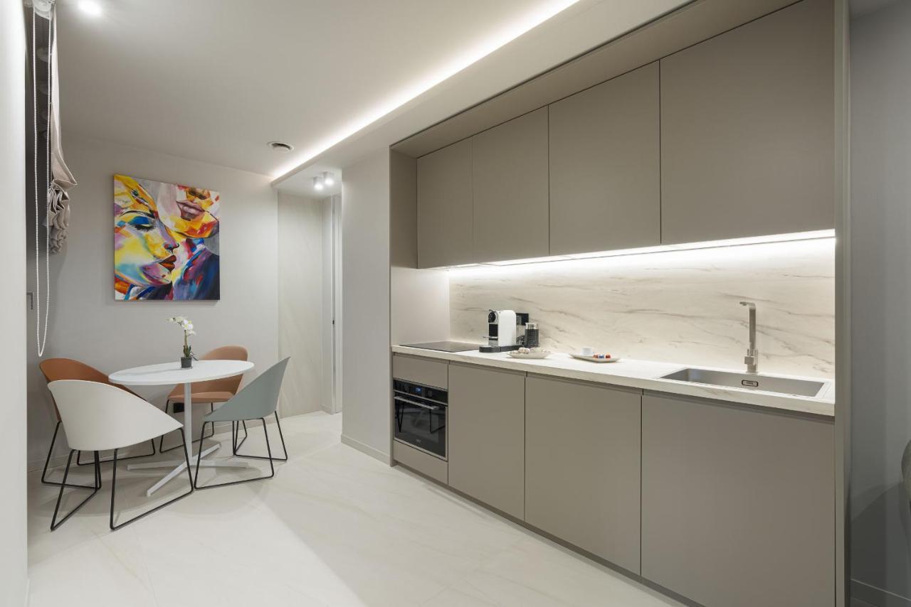 Aera Luxury Suites By Wonderful Italy Катания Экстерьер фото