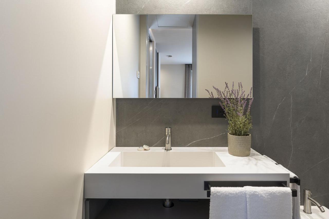 Aera Luxury Suites By Wonderful Italy Катания Экстерьер фото