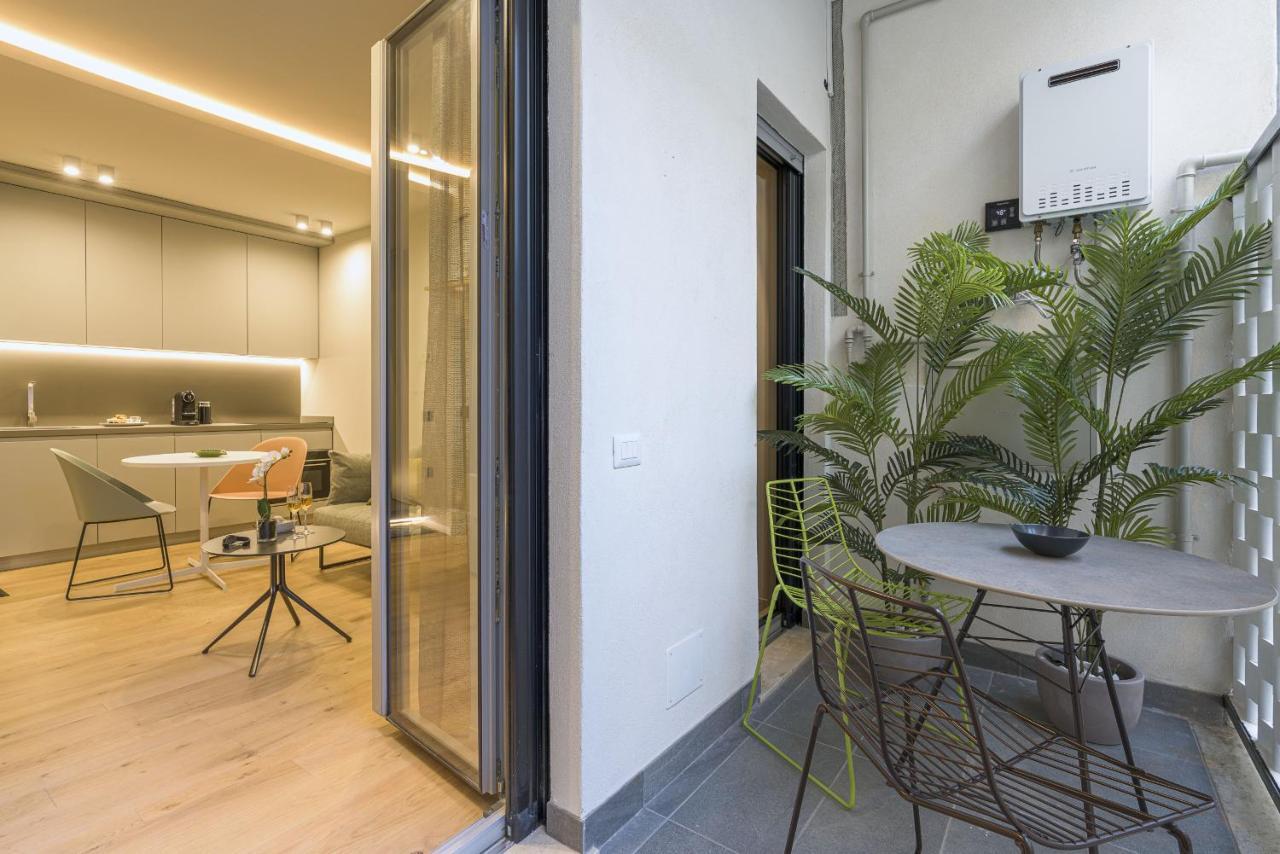 Aera Luxury Suites By Wonderful Italy Катания Экстерьер фото