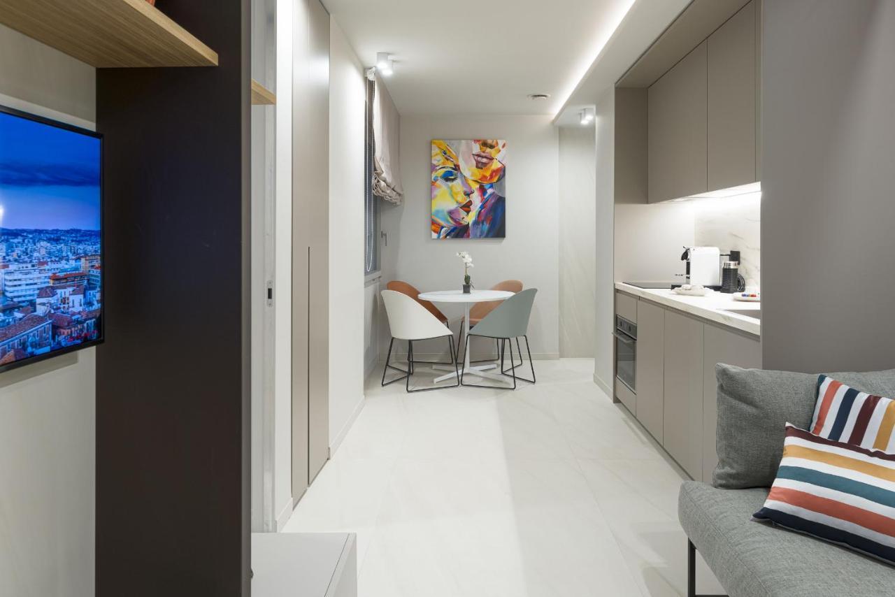 Aera Luxury Suites By Wonderful Italy Катания Экстерьер фото