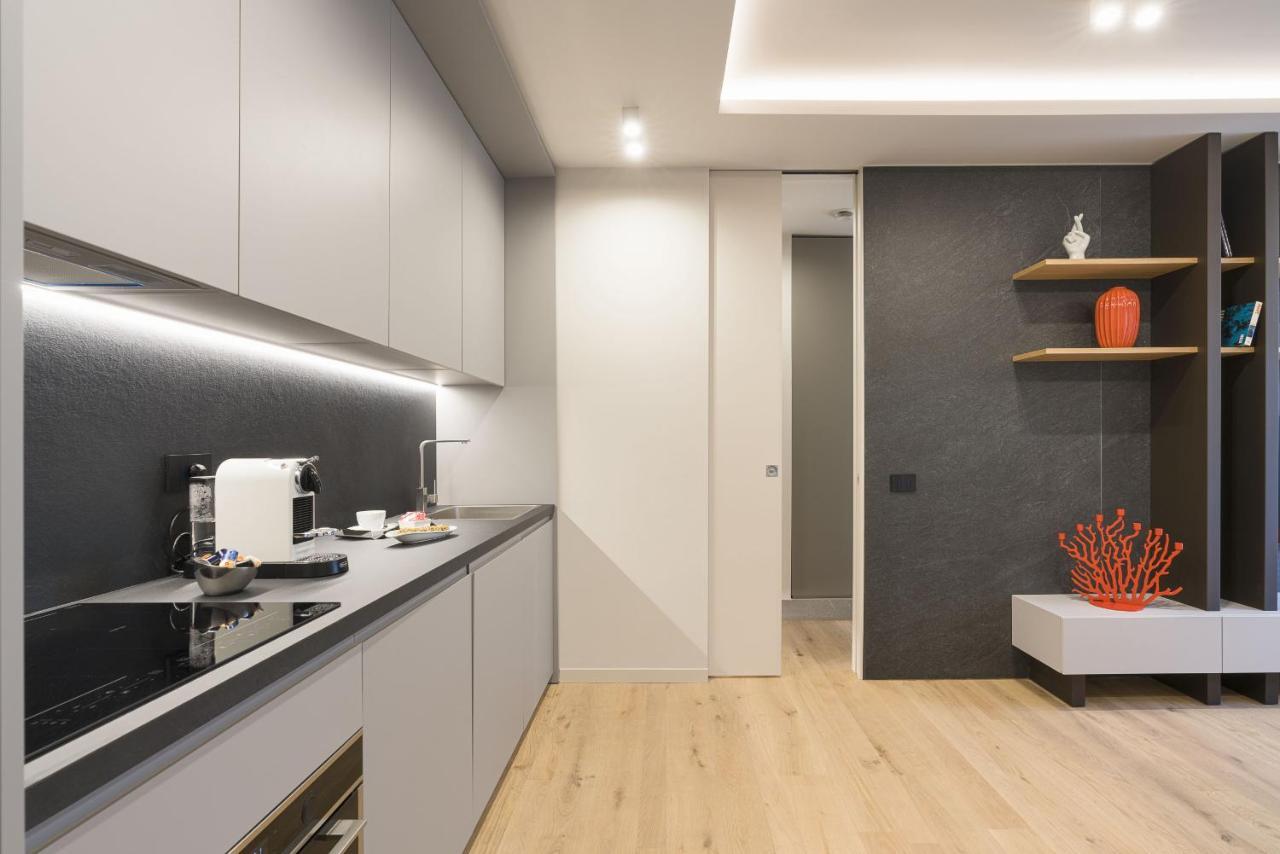 Aera Luxury Suites By Wonderful Italy Катания Экстерьер фото